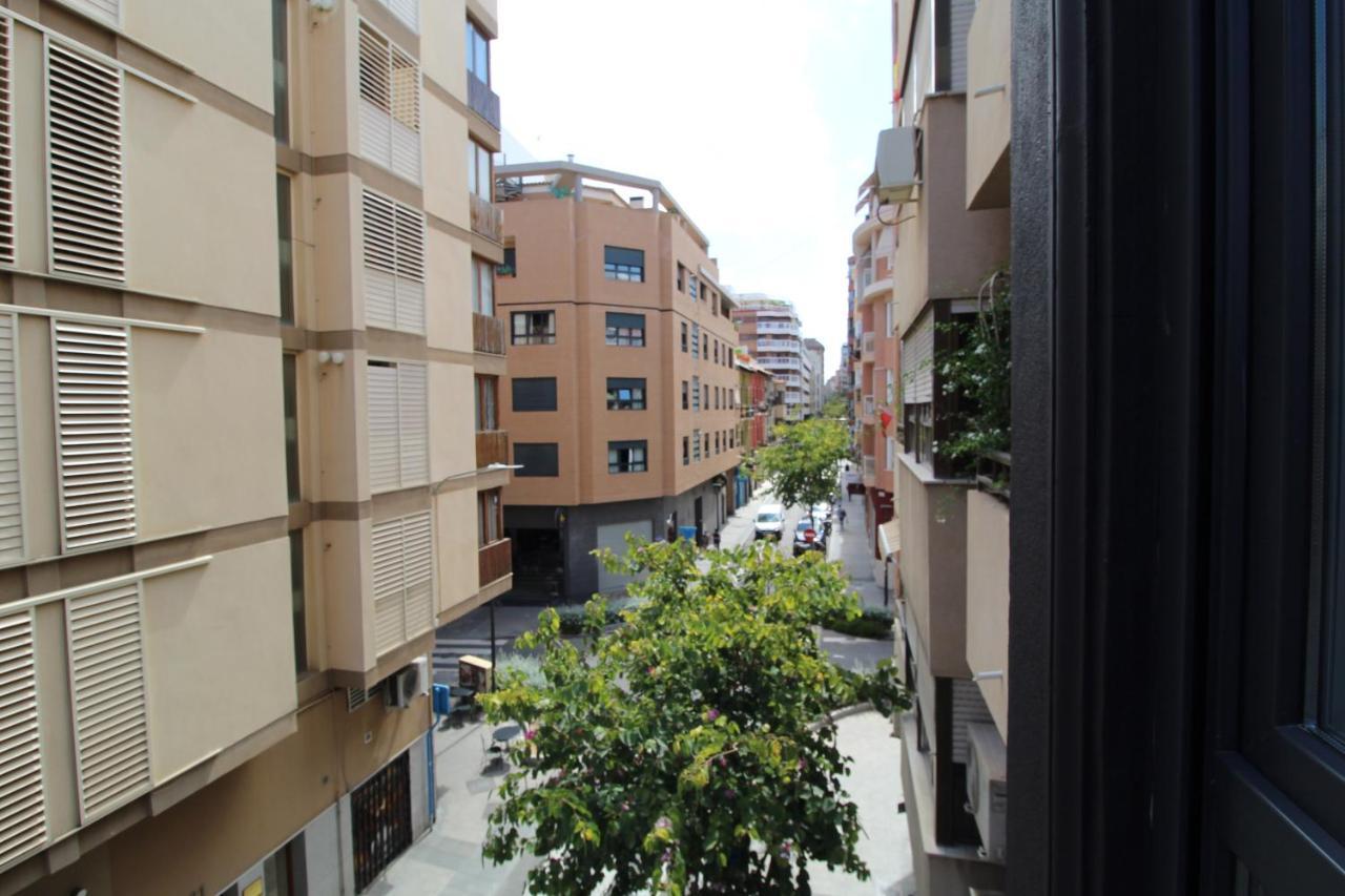 Encanto En El Centro De Alicante Exteriör bild